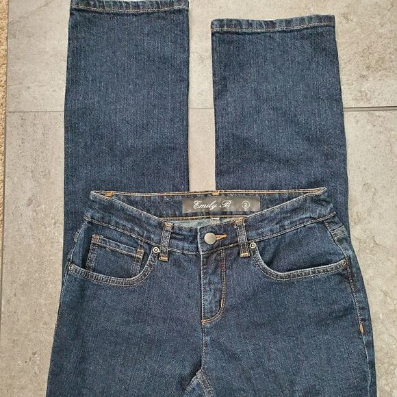 Emily B Denim - EMILY B Straight Leg Jeans Size 2